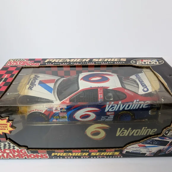 Racing Champions Premier Series 1:24 Scale Die Cast Car NASCAR 2000 Mark Martin - Picture 7 of 8